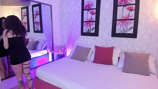 Martina 077 online show from November 2025 12:40:01 PM