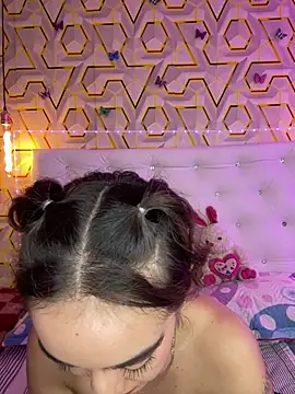 MelanyyJhonson15 online show from March 2026 05:19:01 AM