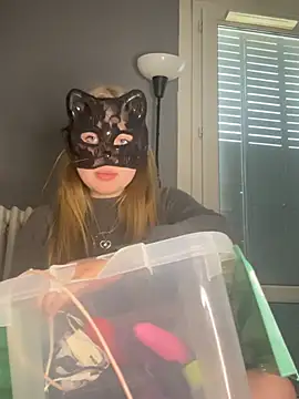 secretcouple 00 online show from April 2026 01:52:02 PM