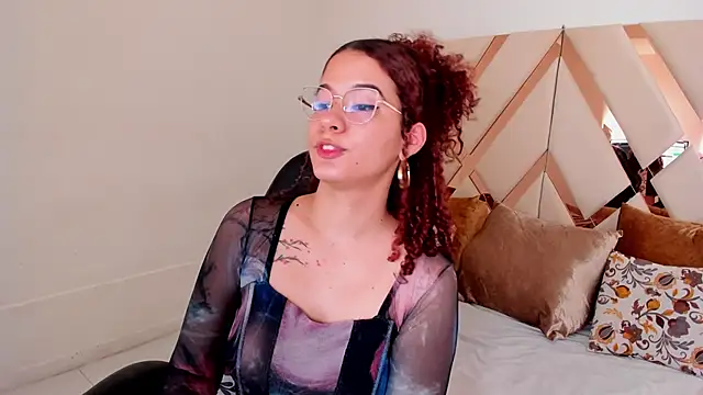 avrilwaynee online show from January 2026 11:56:01 AM