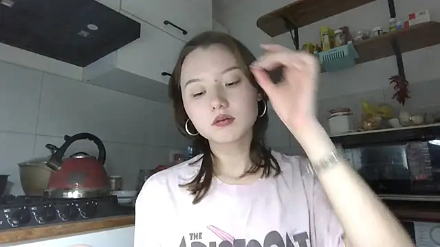 DeenaCaho online show from November 2025 03:45:02 PM