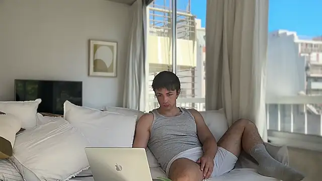 iggydavid online show from November 2025 06:37:02 PM