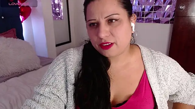 Catalinajane1 online show from April 2026 07:32:01 PM