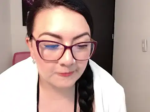 Snapshot of Sam__savage chatting on November 2025 08:52:01 PM Sam savage online show from November 2025 08:52:01 PM