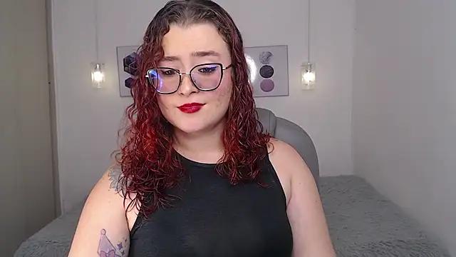 Snapshot of selene_rouse_ chatting on May 2026 10:37:01 PM selene rouse online show from May 2026 10:37:01 PM
