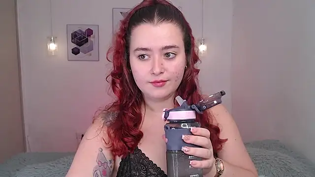Snapshot of selene_rouse_ chatting on May 2026 12:52:02 AM selene rouse online show from May 2026 12:52:02 AM