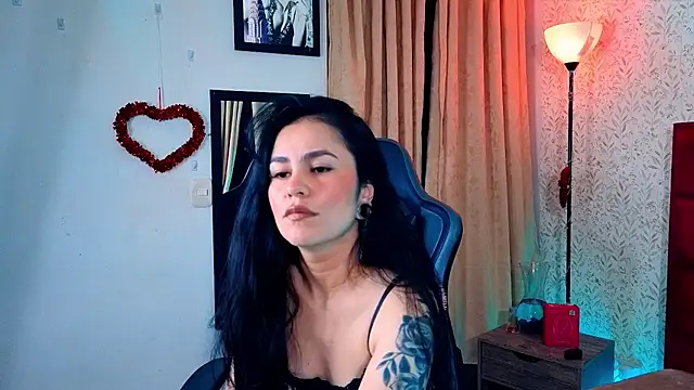 Snapshot of Noise_Lux33 chatting on July 2026 02:13:01 PM Noise Lux33 online show from July 2026 02:13:01 PM