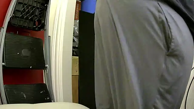 Snapshot of NaZtySar4h chatting on March 2026 08:05:02 AM NaZtySar4h online show from March 2026 08:05:02 AM