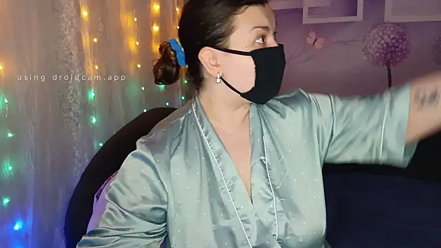 Snapshot of honey_sweet_couple chatting on March 2026 07:35:01 PM honey sweet couple online show from March 2026 07:35:01 PM