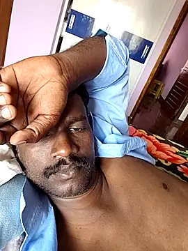 Snapshot of Paramkeerthi chatting on June 2026 07:44:01 AM Paramkeerthi online show from June 2026 07:44:01 AM