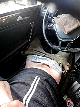 -The-Last- online show from November 2025 01:03:01 PM