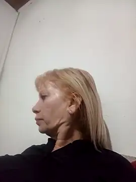 Snapshot of SexyMilf1211 chatting on May 2026 11:26:02 AM SexyMilf1211 online show from May 2026 11:26:02 AM