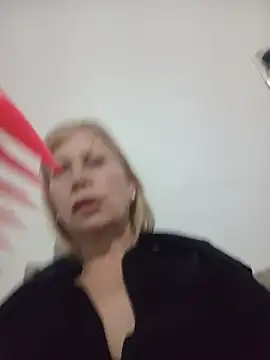 Snapshot of SexyMilf1211 chatting on May 2026 11:39:02 AM SexyMilf1211 online show from May 2026 11:39:02 AM