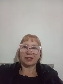 Snapshot of SexyMilf1211 chatting on May 2026 11:14:01 AM SexyMilf1211 online show from May 2026 11:14:01 AM