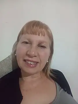 Snapshot of SexyMilf1211 chatting on May 2026 11:21:01 PM SexyMilf1211 online show from May 2026 11:21:01 PM