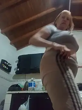 Snapshot of SexyMilf1211 chatting on May 2026 11:38:01 AM SexyMilf1211 online show from May 2026 11:38:01 AM