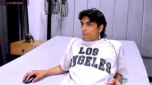 Snapshot of MattFiore chatting on November 2025 11:53:02 AM MattFiore online show from November 2025 11:53:02 AM