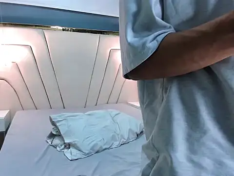 Snapshot of MattFiore chatting on December 2025 11:52:01 AM MattFiore online show from December 2025 11:52:01 AM