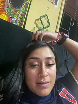 Snapshot of Felinamiau chatting on March 2026 02:26:01 AM Felinamiau online show from March 2026 02:26:01 AM