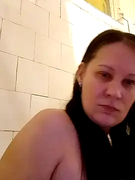 RomiTreats online show from November 2025 02:17:01 PM