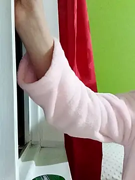 Rouse hot  online show from January 2026 12:24:01 AM