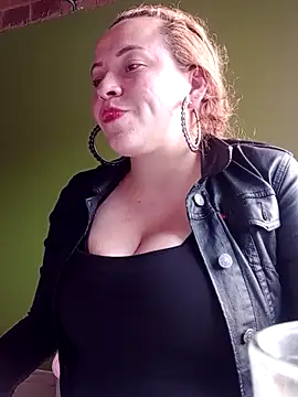 Rouse hot  online show from February 2026 09:00:01 PM