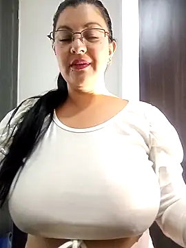 CelesteAlvarez1989 online show from March 2026 04:39:01 AM