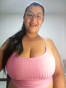 Snapshot of CelesteAlvarez1989 chatting on June 2026 02:14:02 AM CelesteAlvarez1989 online show from June 2026 02:14:02 AM