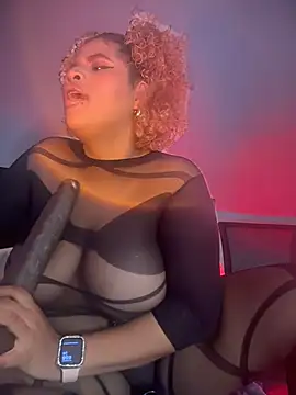 Snapshot of nikicatwild chatting on November 2025 11:59:02 PM nikicatwild online show from November 2025 11:59:02 PM