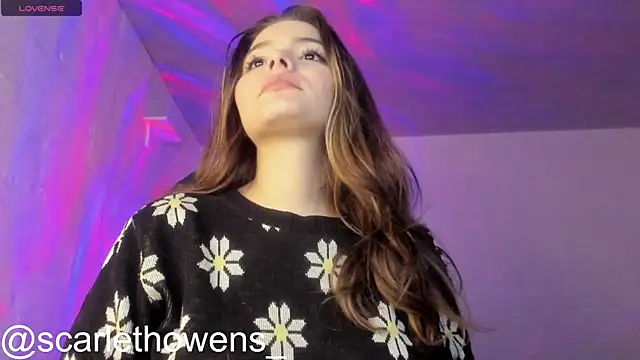 scarlethowens1 online show from November 2025 06:57:01 AM