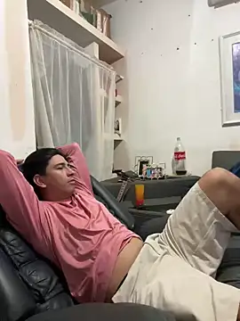 algila08 online show from April 2026 12:11:02 AM