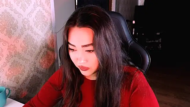 Emma Uilson online show from February 2026 07:51:01 AM