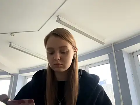 PaulitaSolow online show from November 2025 07:52:02 AM