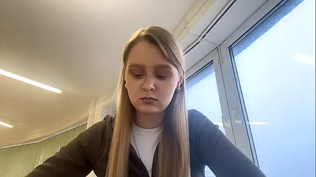 PaulitaSolow online show from November 2025 12:09:02 PM