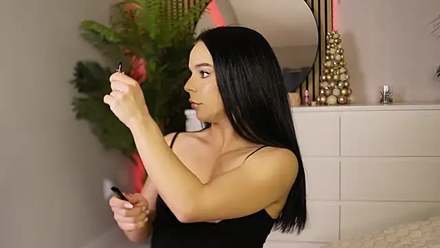 Snapshot of Miss_Denisse chatting on January 2026 08:56:01 PM Miss Denisse online show from January 2026 08:56:01 PM