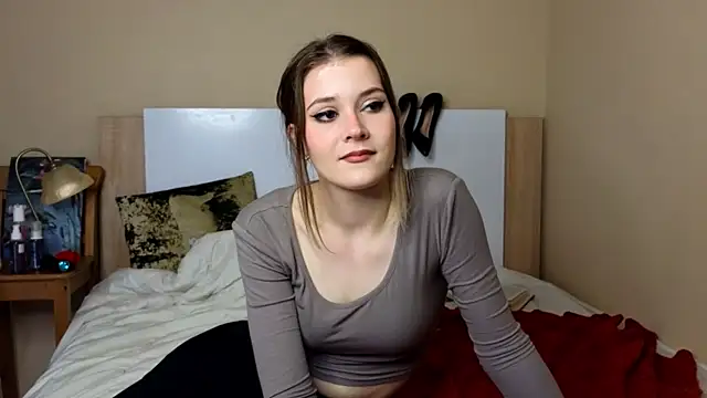 SusyGlines online show from December 2025 04:18:02 AM