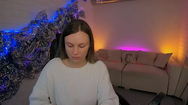 SandraLindsey online show from November 2025 09:42:02 AM