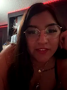 love queen02 online show from November 2025 06:05:02 AM