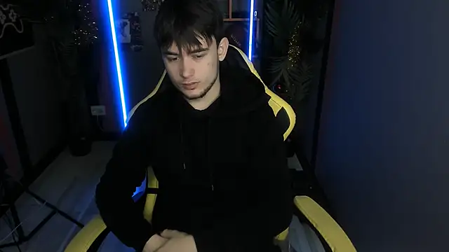 Snapshot of AlejandroEllias chatting on January 2026 05:24:02 AM AlejandroEllias online show from January 2026 05:24:02 AM