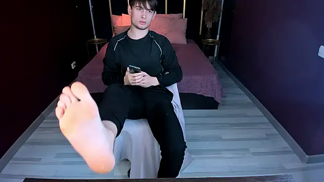 Snapshot of AlejandroEllias chatting on February 2026 06:56:02 PM AlejandroEllias online show from February 2026 06:56:02 PM