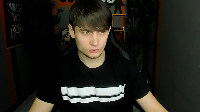 Snapshot of AlejandroEllias chatting on February 2026 05:45:01 AM AlejandroEllias online show from February 2026 05:45:01 AM