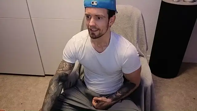 Mystery Mark online show from December 2025 08:38:01 PM