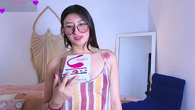 ChaosDoll   online show from December 2025 07:21:01 PM