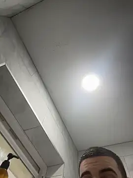 daddyshomeee  online show from March 2026 01:40:02 PM