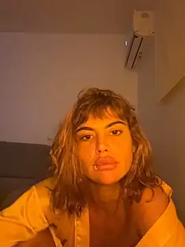 Snapshot of honeysohpia chatting on November 2025 07:14:02 AM honeysohpia online show from November 2025 07:14:02 AM