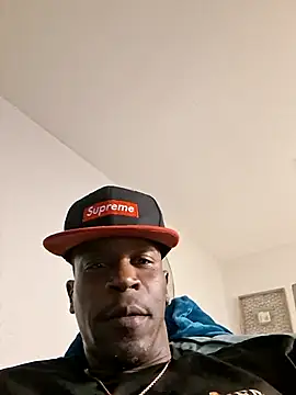Snapshot of yourboy501withthebig1 chatting on June 2026 04:33:02 AM yourboy501withthebig1 online show from June 2026 04:33:02 AM