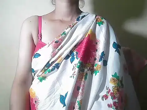 Snapshot of mohini-rani chatting on November 2025 06:24:02 PM mohini-rani online show from November 2025 06:24:02 PM