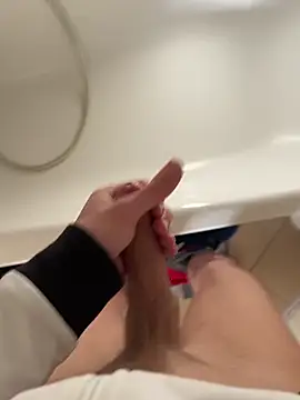 Jungertyp9 online show from November 2025 10:47:02 AM