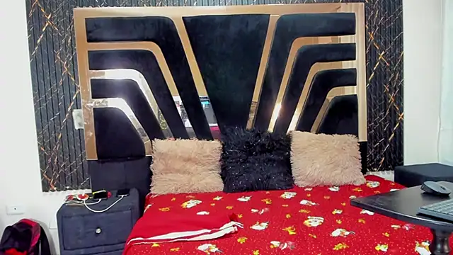 IsabelaANDjordan online show from December 2025 02:01:01 PM