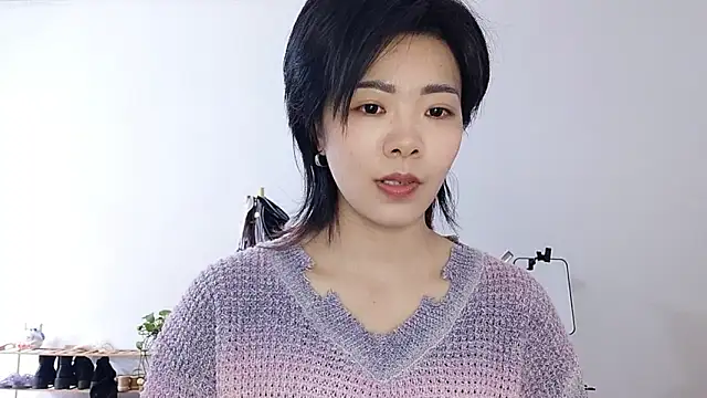 Snapshot of adele8731 chatting on November 2025 02:44:02 AM adele8731 online show from November 2025 02:44:02 AM